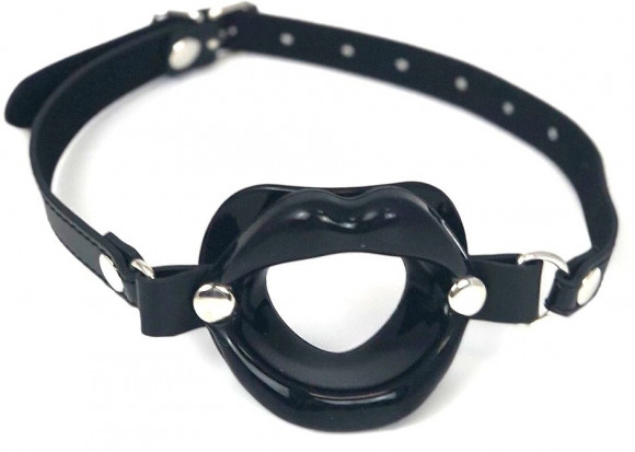 Черный кляп-губы на регулируемом ремешке