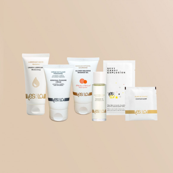 Набор YESforLOV La Trousse Enchantée в коричневой косметичке Набор YESforLOV La Trousse Enchantée в коричневой косметичке