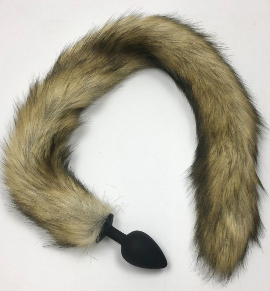 Черная силиконовая анальная пробка с лисьим хвостиком - размер L