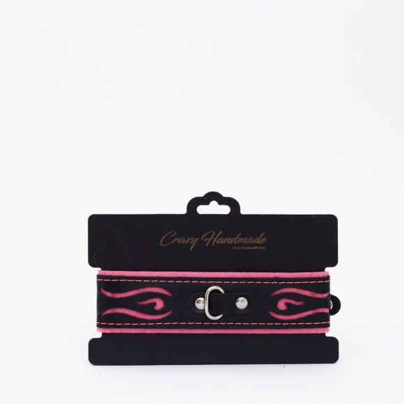 Черно-розовый кожаный ошейник с розовой строчкой Черно-розовый кожаный ошейник с розовой строчкой