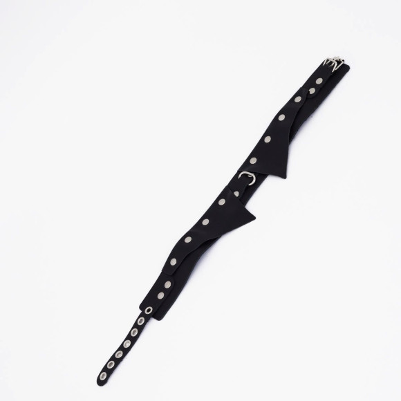 Черный однослойный кожаный ошейник с имитацией воротничка Черный однослойный кожаный ошейник с имитацией воротничка