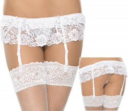 Кружевной пояс для чулок с цветочным орнаментом и трусиками-стринг в комплекте Кружевной пояс для чулок с цветочным орнаментом и трусиками-стринг в комплекте