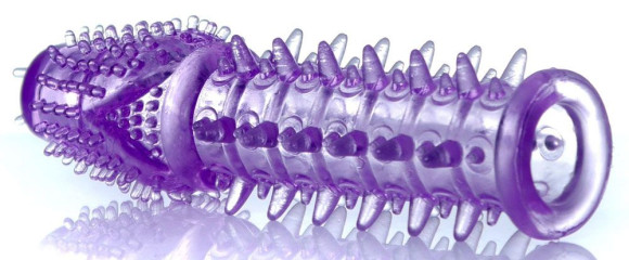 Фиолетовая закрытая насадка на пенис - 13,5 см. Фиолетовая закрытая насадка на пенис - 13,5 см.