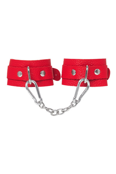 Красные кожаные наручники-браслеты со скруглёнными углами Красные кожаные наручники-браслеты со скруглёнными углами