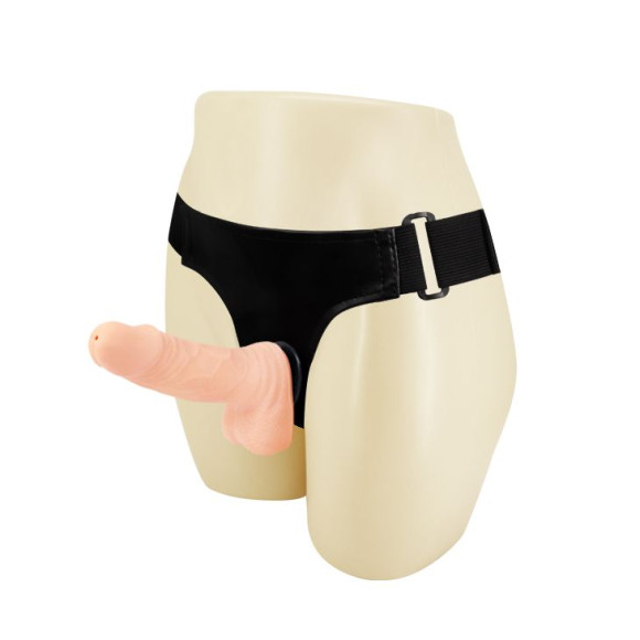 Поясной фаллос на черных трусиках - 15 см. Поясной фаллос на черных трусиках - 15 см.