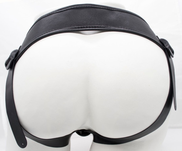 Пояс харнесс BEST UNI strap с 2 насадками - 18 и 22 см. Пояс харнесс BEST UNI strap с 2 насадками - 18 и 22 см.