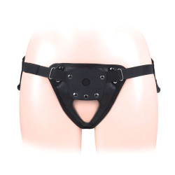 Черные трусики для страпона в комплекте с коннектором Черные трусики для страпона в комплекте с коннектором