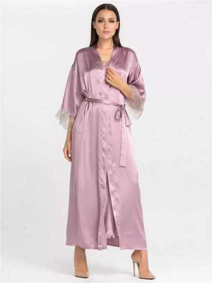 Длинный халат на поясе из искусственного шелка Длинный халат на поясе из искусственного шелка