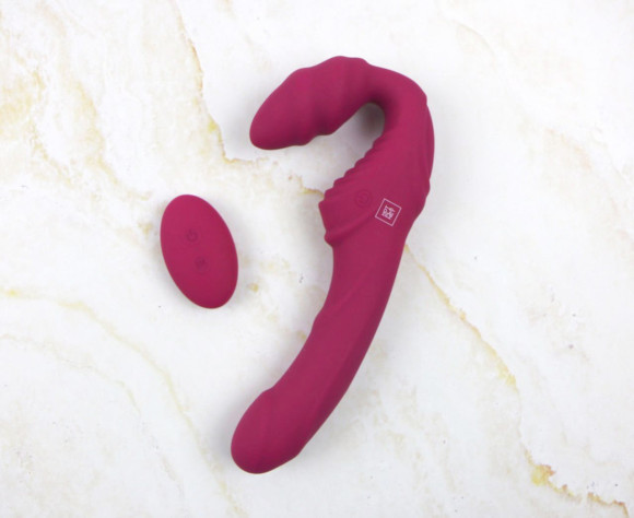 Бордовый безремневой вибрострапон с пультом ДУ Artemis - 22 см. Бордовый безремневой вибрострапон с пультом ДУ Artemis - 22 см.