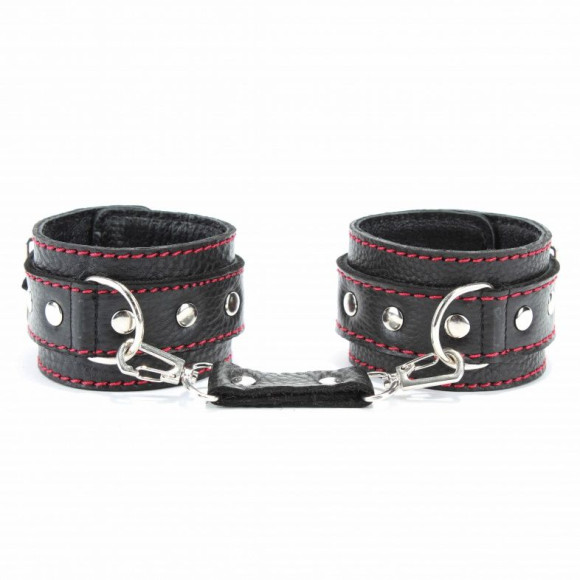 Черные наручники из натуральной кожи с красной строчкой Черные наручники из натуральной кожи с красной строчкой