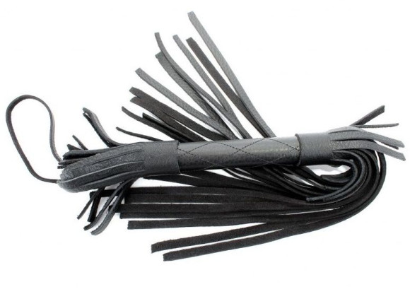 Чёрная плетка из натуральной кожи - 45 см. Чёрная плетка из натуральной кожи - 45 см.